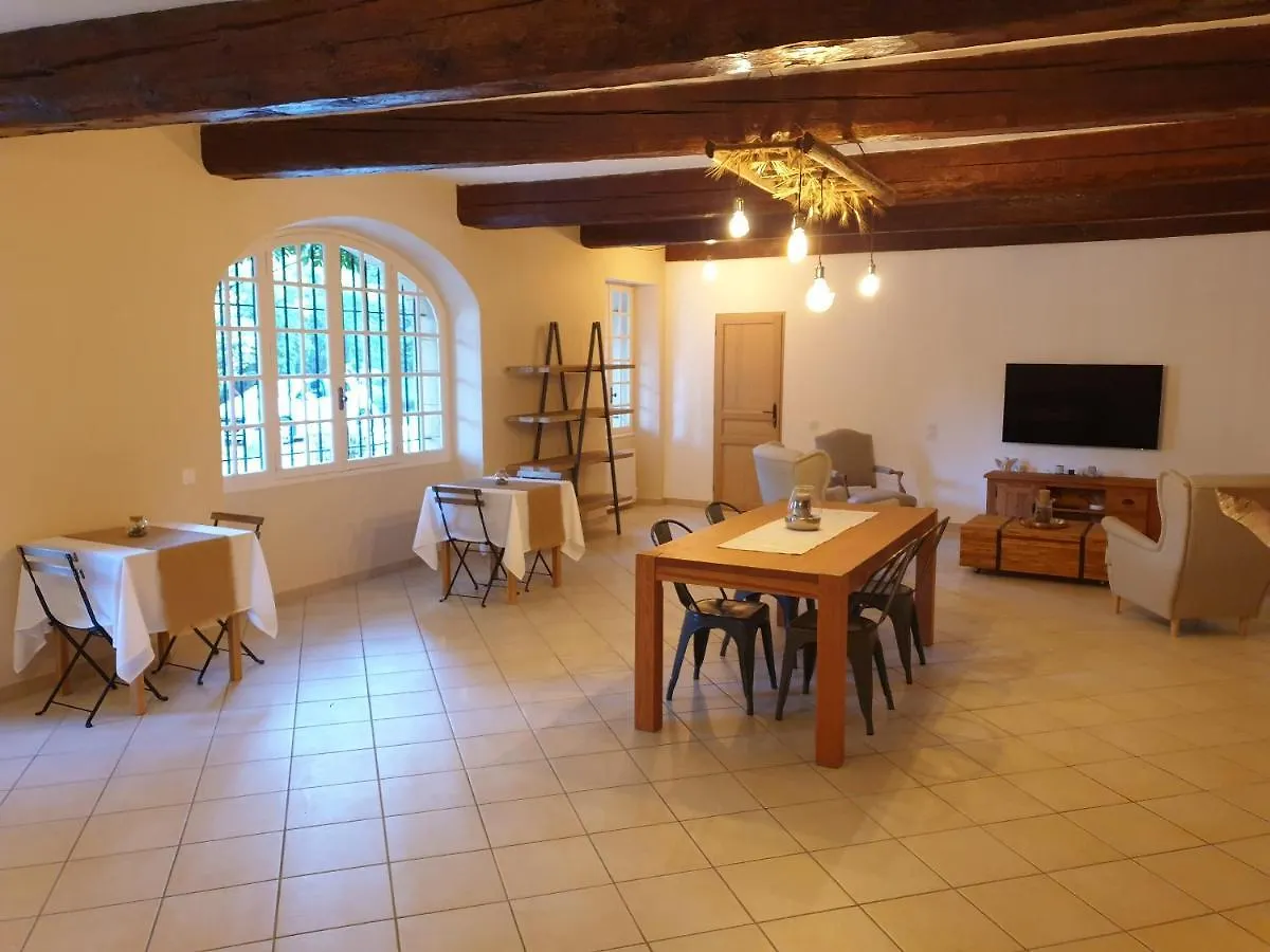 Mas Du Recati Hotel Caderousse Guest house